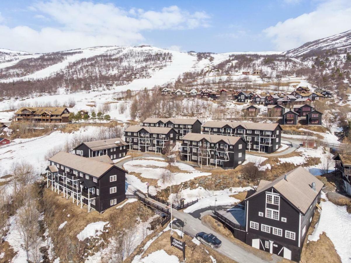 Oppdal Alpintun, Stolen Ovre - Ski In Ski Out Exterior foto